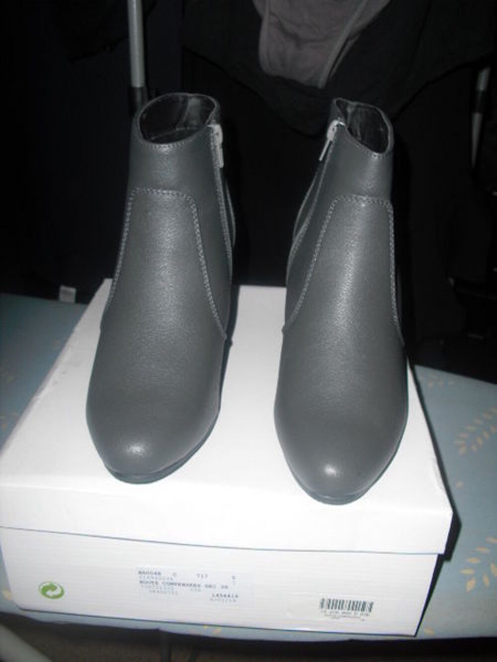 BOOTS compens&eacute;es aspect cuir grise NEUVE pointure 36 Chaussures