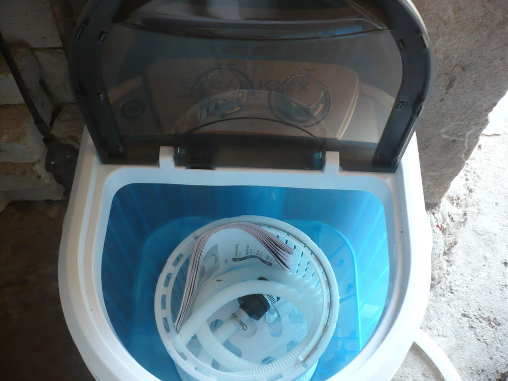 Petite machine &agrave; laver (3kg) Easy max Electroménager