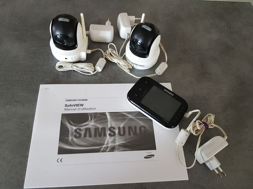 Babyphone Samsung avec double cam&eacute;ra Puériculture