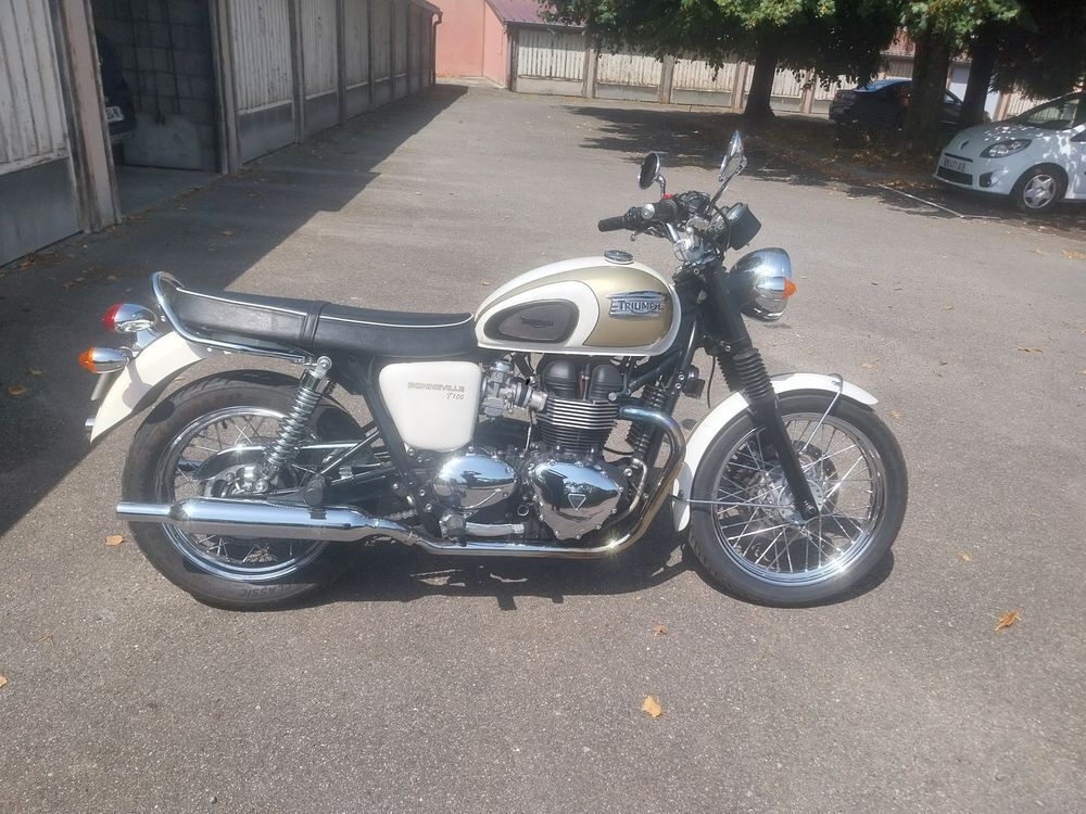 TRIUMPH 2014 occasion 68800 Thann