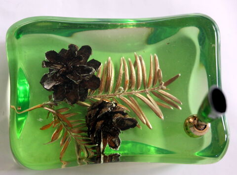 Inclusion montagne pomme de pin porte stylo 15 Issy-les-Moulineaux (92)