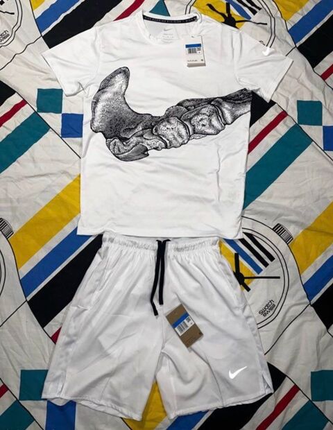 ensemble nike neuf taille M Mulhouse (68)