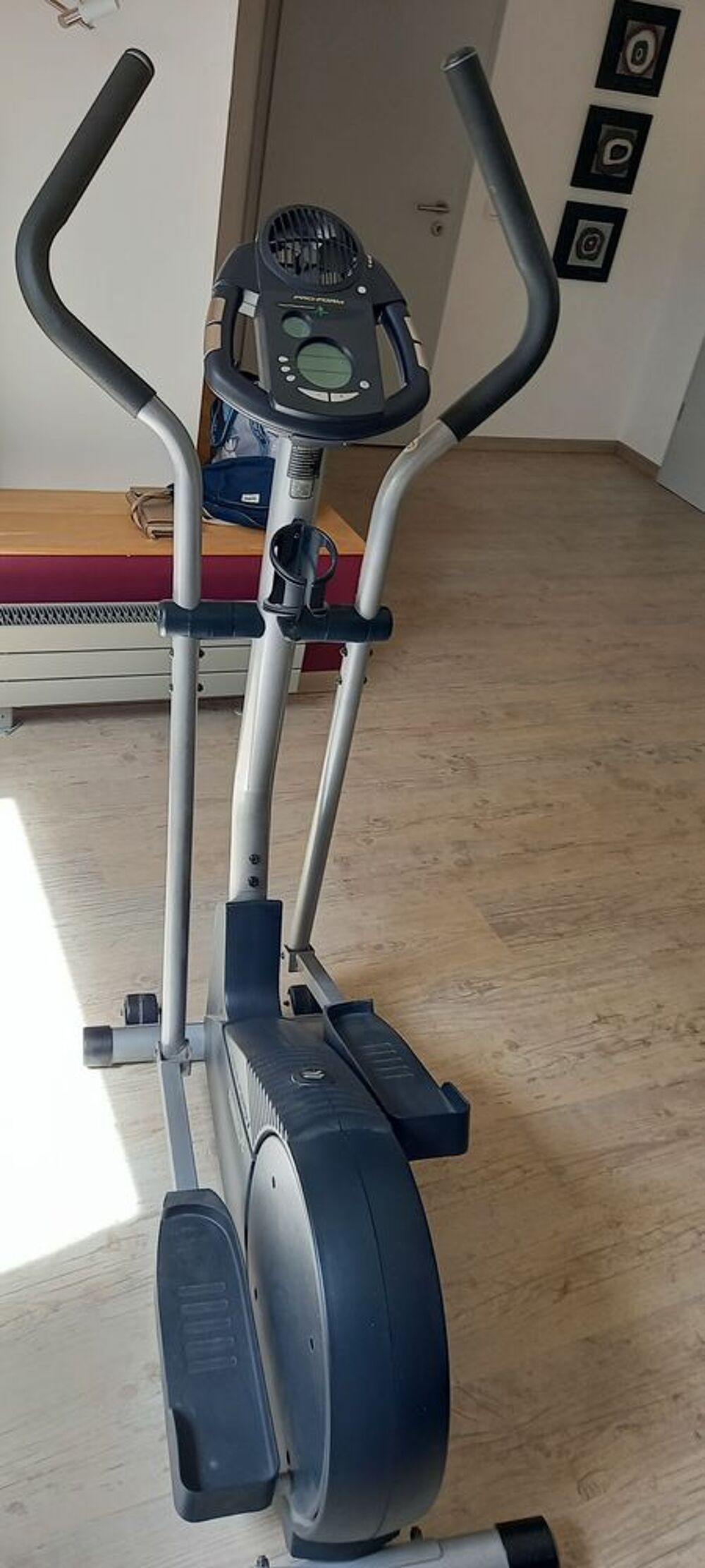 V&eacute;lo Elliptique Pro-Form 545 d'occasion Sports