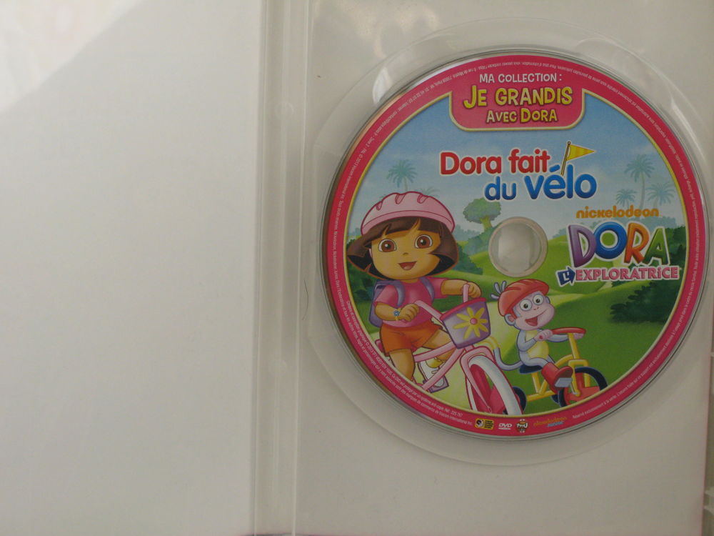 Collection Dora Dora fait du v&eacute;lo DVD et blu-ray