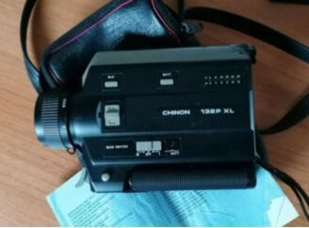 CAMERA SUPER 8 Chinon 132P XL 1&amp; ACCESSOIRES
+ 2 FILMS KODAK Photos/Video/TV