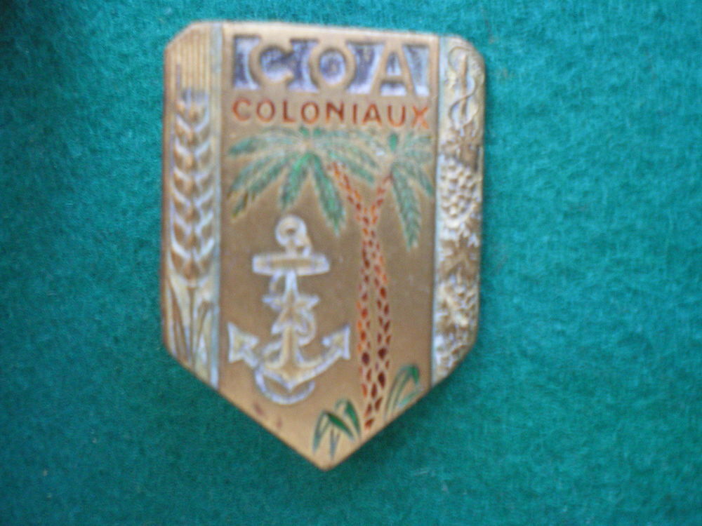 Insigne colonial - C.O.A. Commis Ouvriers Administrations. 