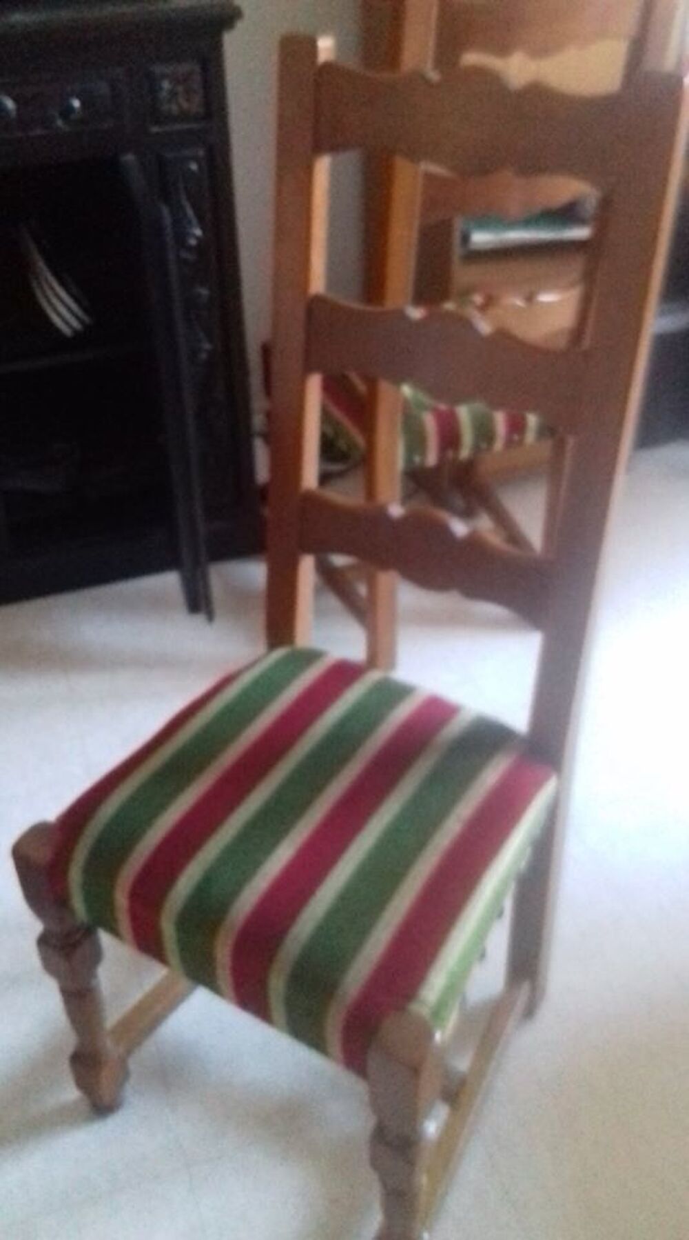4 chaises Meubles