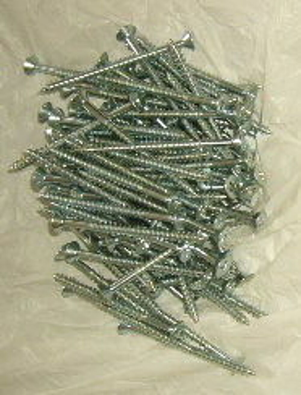 lot de 50 vis VBA GFO 5x70mm en acier zingu&eacute; Bricolage