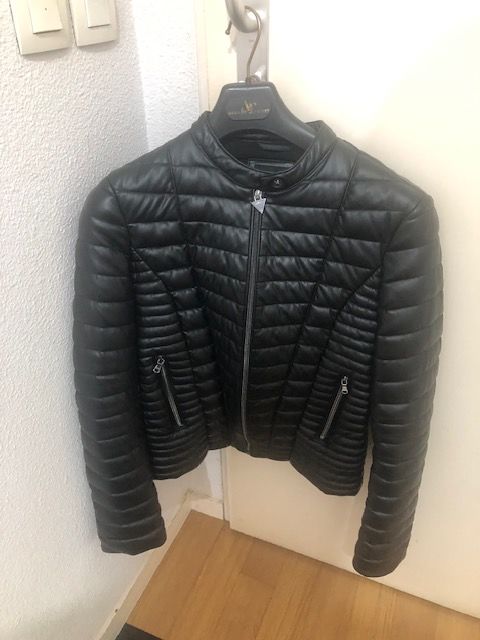 Blouson noir Guess 80 L�ognan (33)