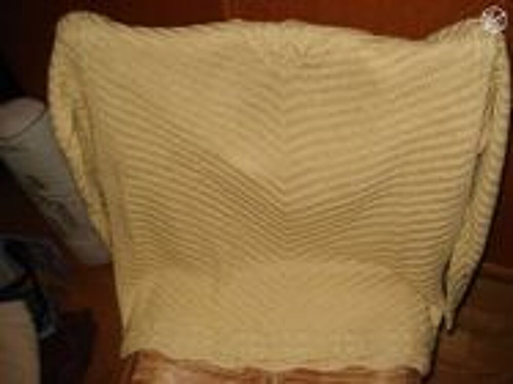 Pull jaune paille Vêtements