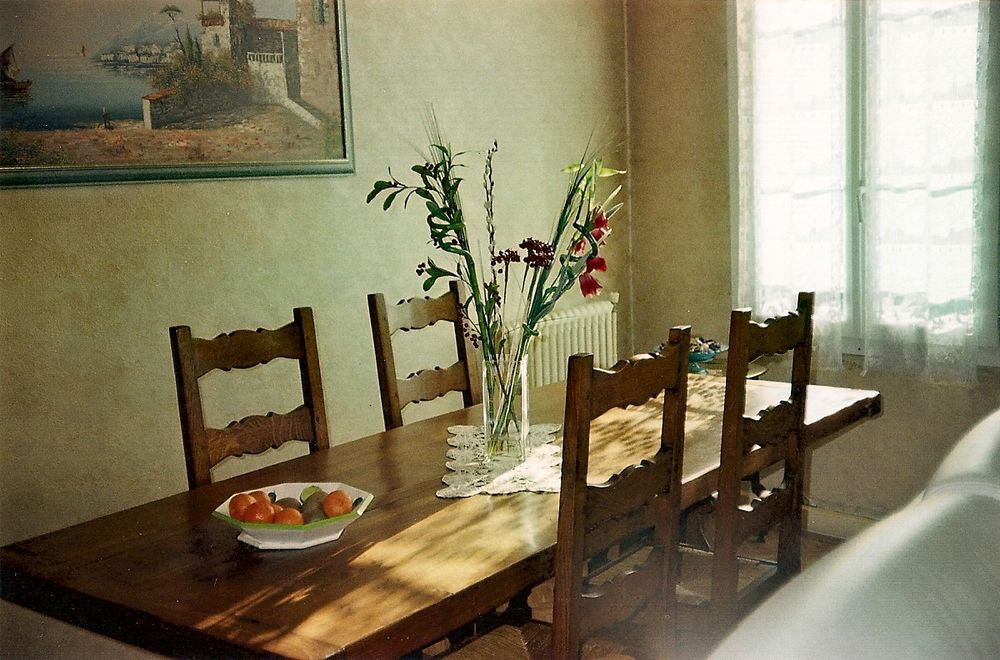 table avec chaises Meubles