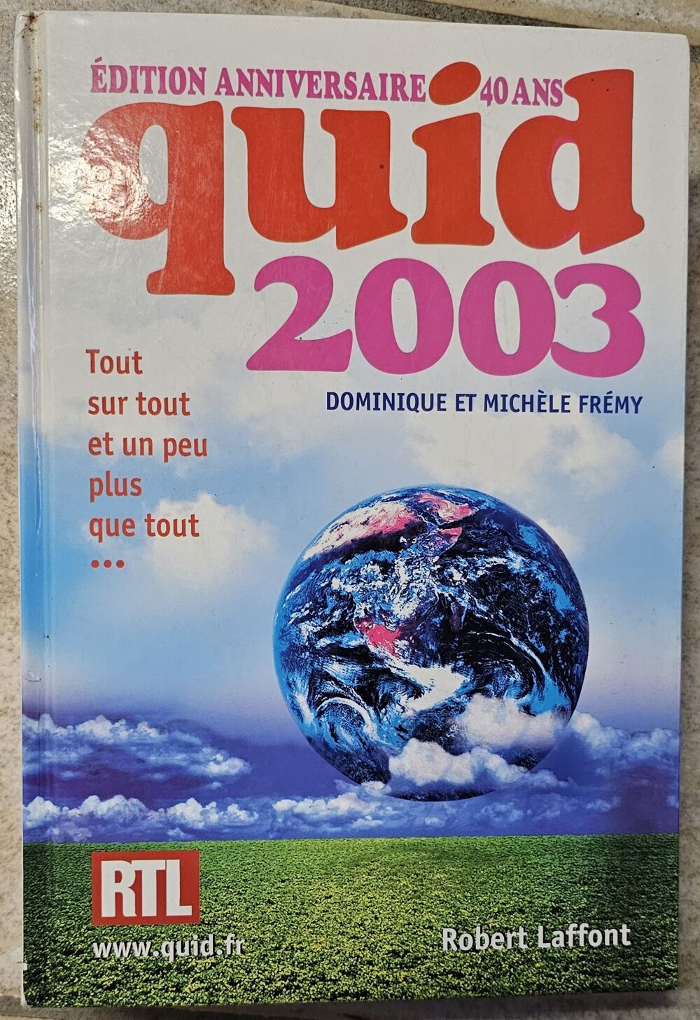 Quid records 2003 Livres et BD