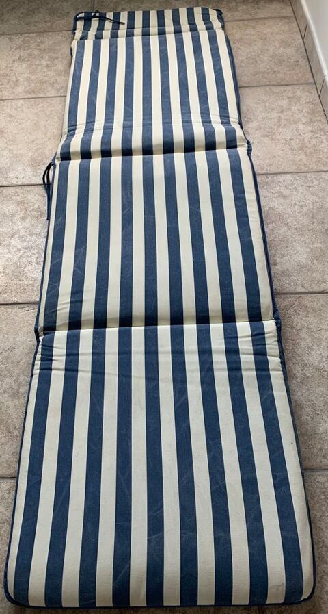 quatre matelas transat dhoussables et rversibles 80 Saint-Denis (97)