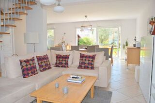  Maison à louer 4 pièces 88 m²