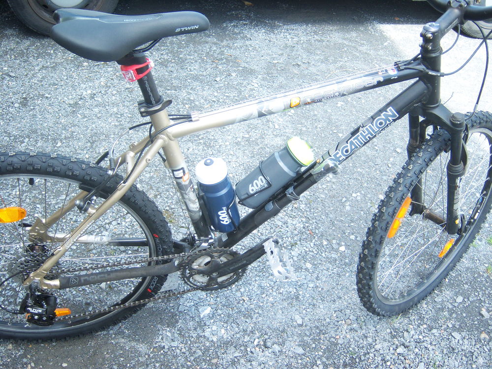VTT D&eacute;cathlon Rockrider 26" Vélos
