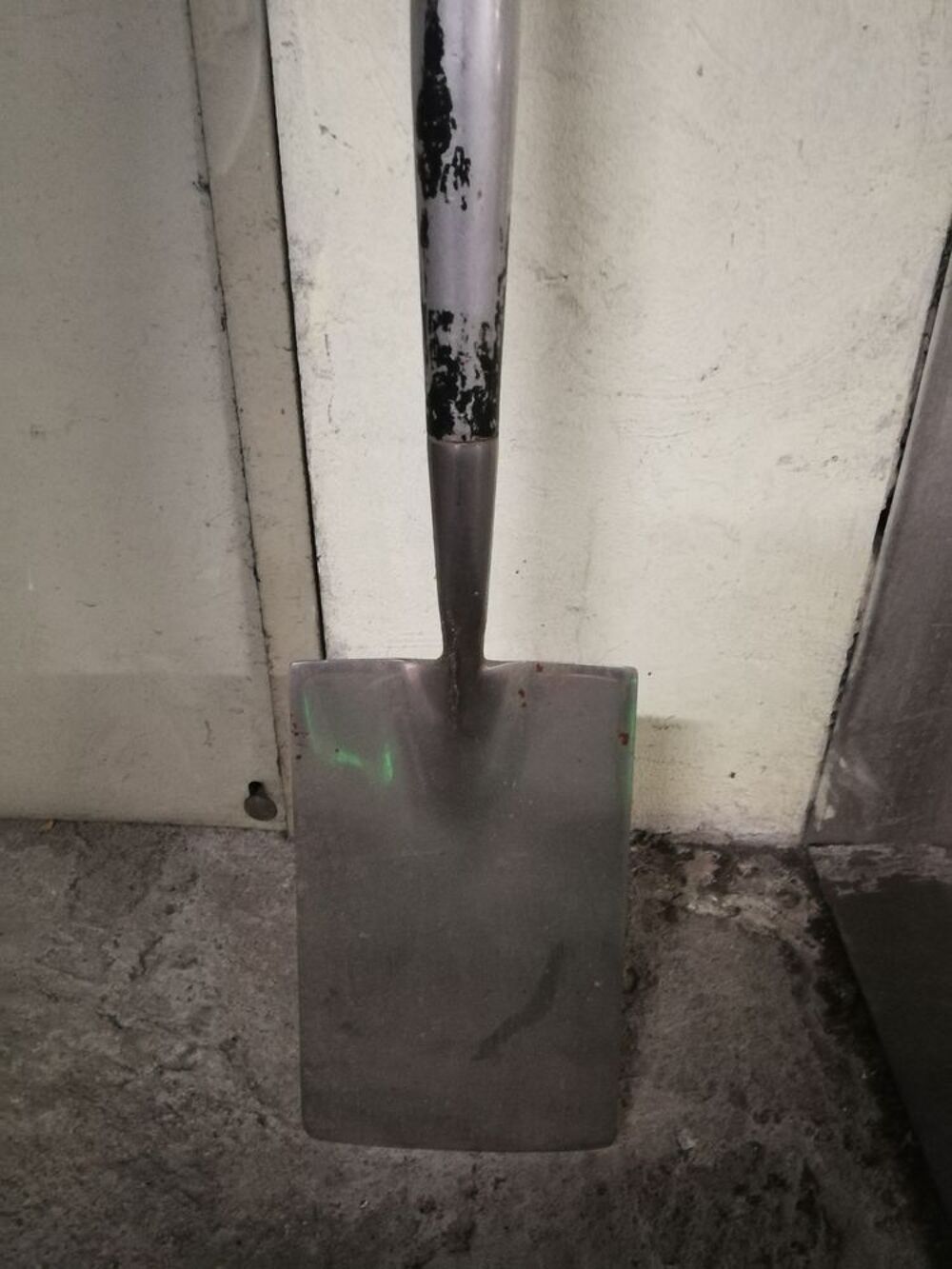 PELLE A NEIGE Bricolage