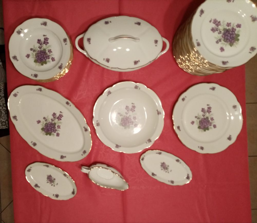 SERVICE TABLE PORCELAINE Cuisine