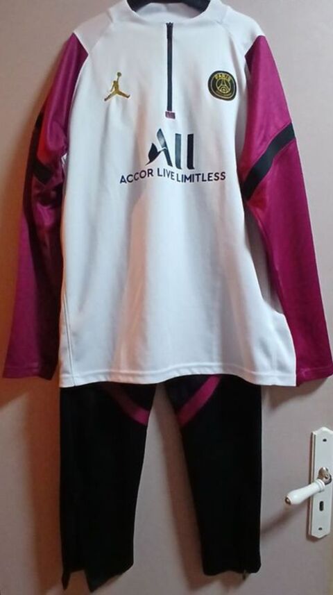 Survetement PSG Jordan Neuilly-sur-Marne (93)
