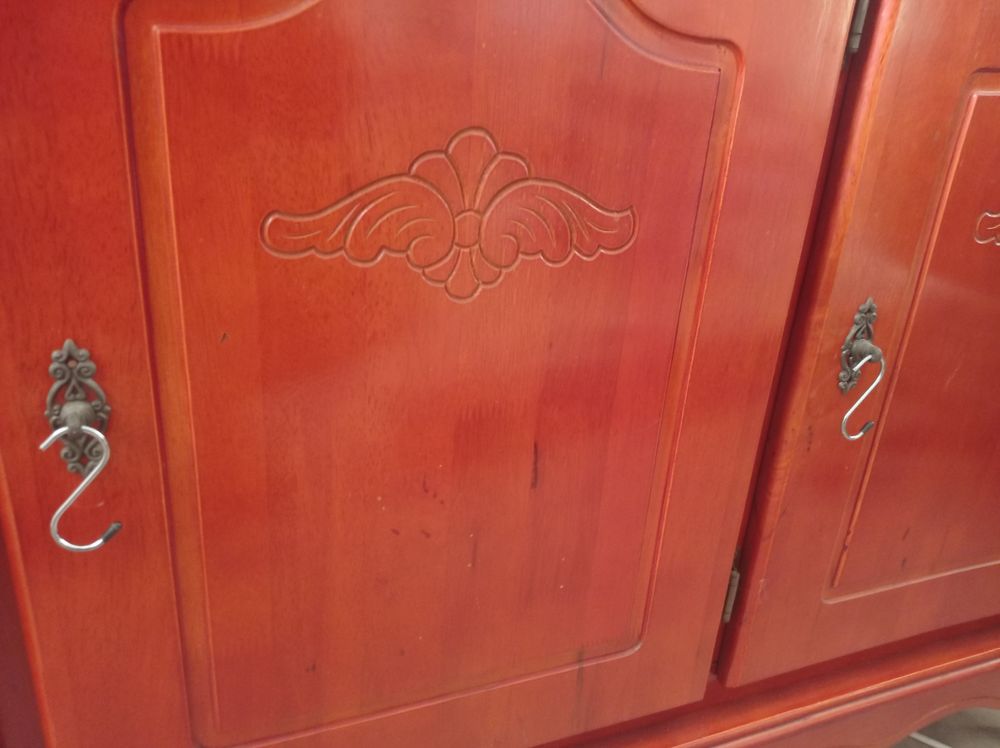 Buffet + miroir Meubles