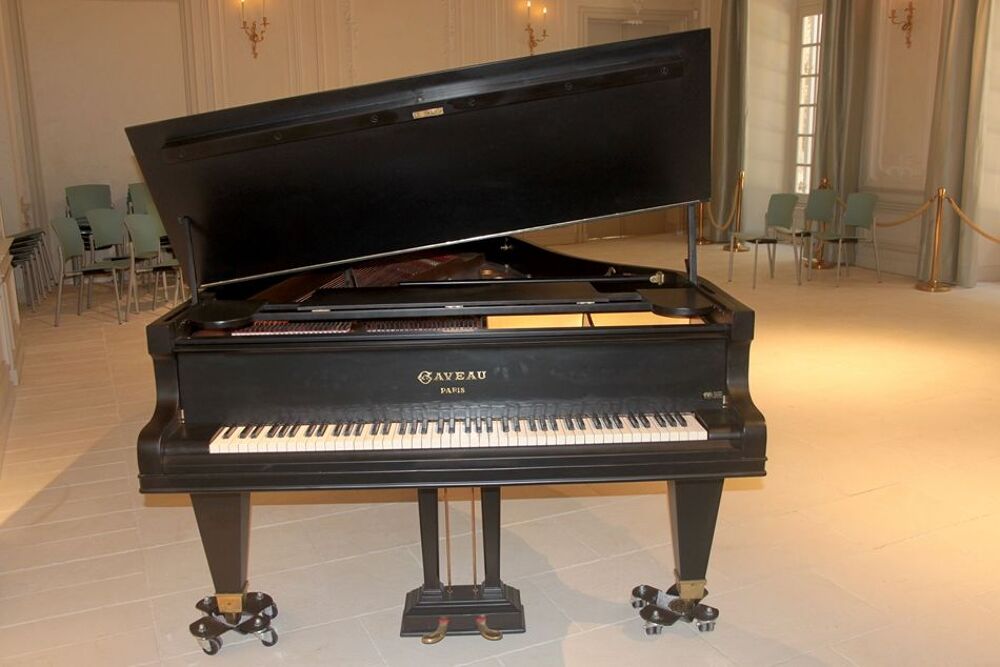 Piano trois-quart de queue Gaveau de 1928 Instruments de musique