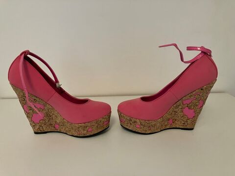 Chaussures roses compens�es neuves 5 Le Taillan-M�doc (33)