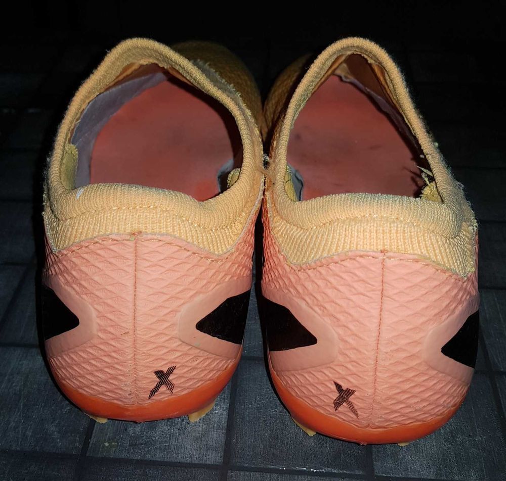 Chaussures Foot ball ADIDAS Chaussures