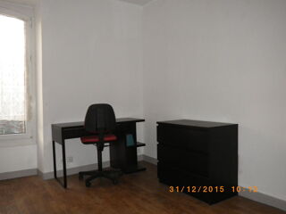  Appartement à louer 3 pièces 42 m²