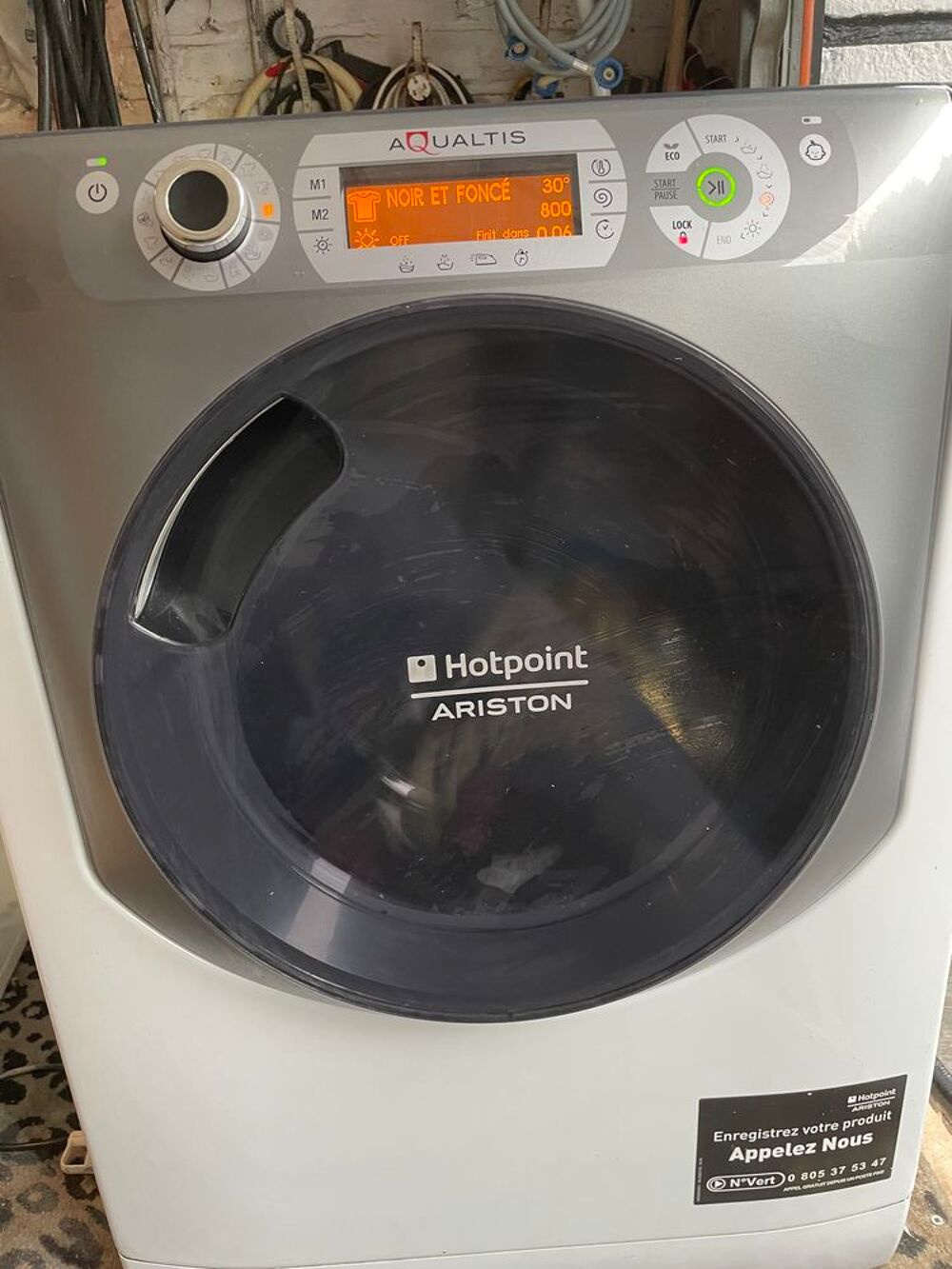 lave-linge s&eacute;chante. Marque Ariston 10/7 kg s&eacute;chant livraiso Electroménager