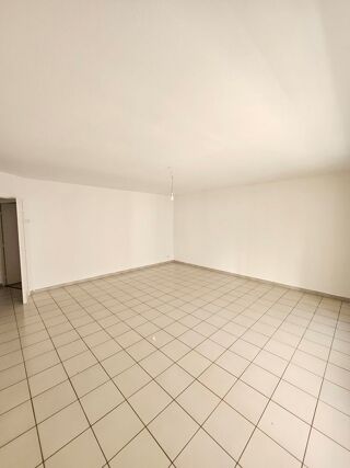  Appartement � louer 3 pi�ces 79 m�
