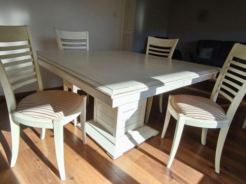 Table salle a manger 150 Salon-de-Provence (13)