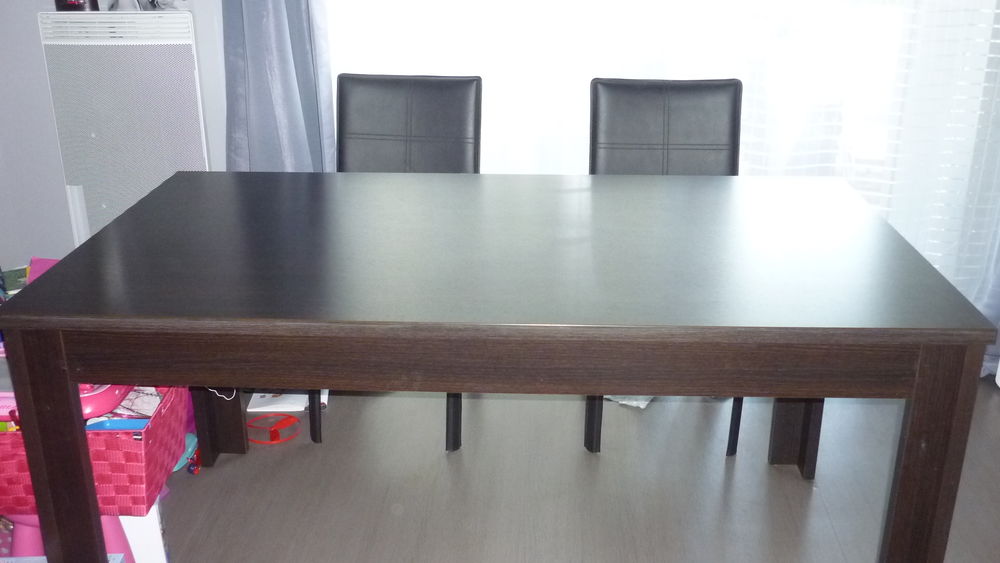 Table &agrave; manger de salon Meubles