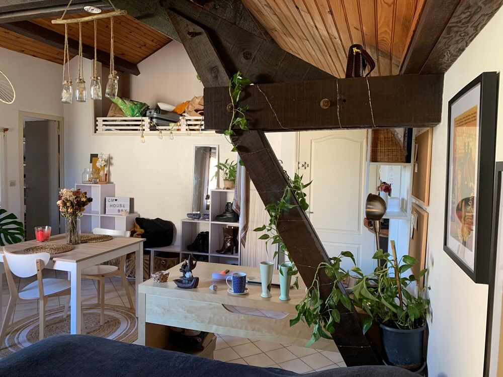 Location Appartement STUDIO à REIMS  26 m²  . Proche   HOPITAL . CHU et FAC Reims