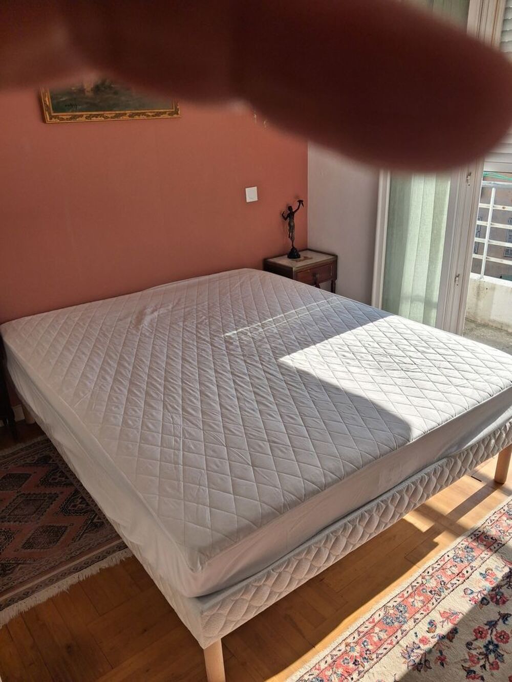 sommier et matelas &eacute;tat neuf Meubles