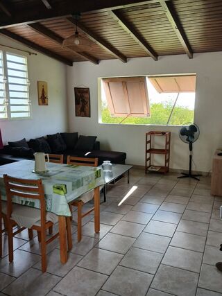  Maison à louer 2 pièces 2000 m²