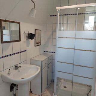 Location Appartement Studio meublé à l'année à partir du 16 septembre 
