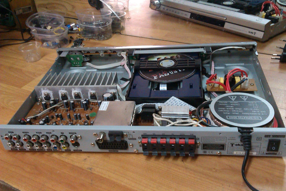 THEATRE HOME CINEMA TOKAI DVX-411OAT MP4 
Audio et hifi