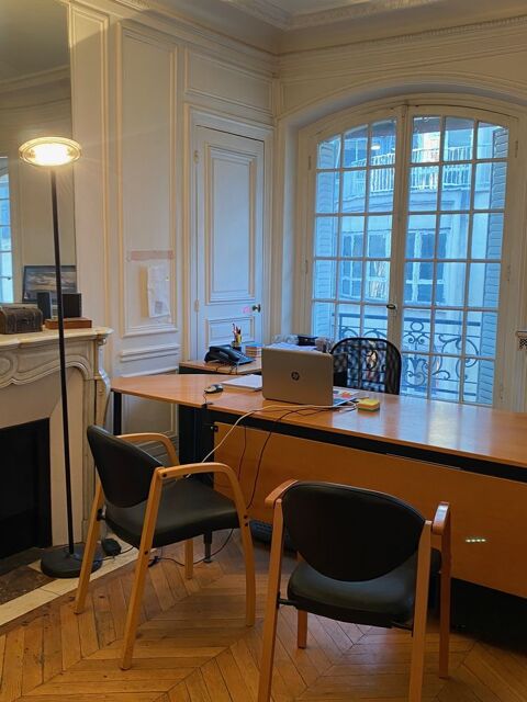 PARIS 8e ? CHAMPS-&Eacute;LYS&Eacute;ES ? BUREAUX DE 12 &Agrave; 30 m&sup2; 985 75008 Paris
