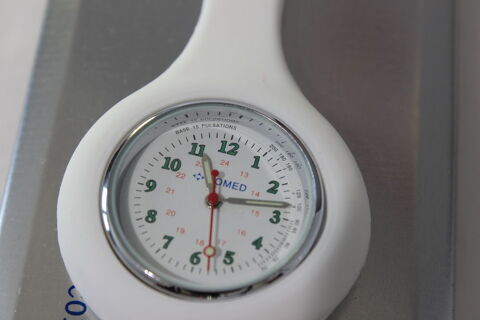 montre infirmire neuve support silicone 10 Le Gros-Theil (27)