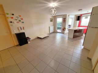  Appartement à vendre 2 pièces 61 m²