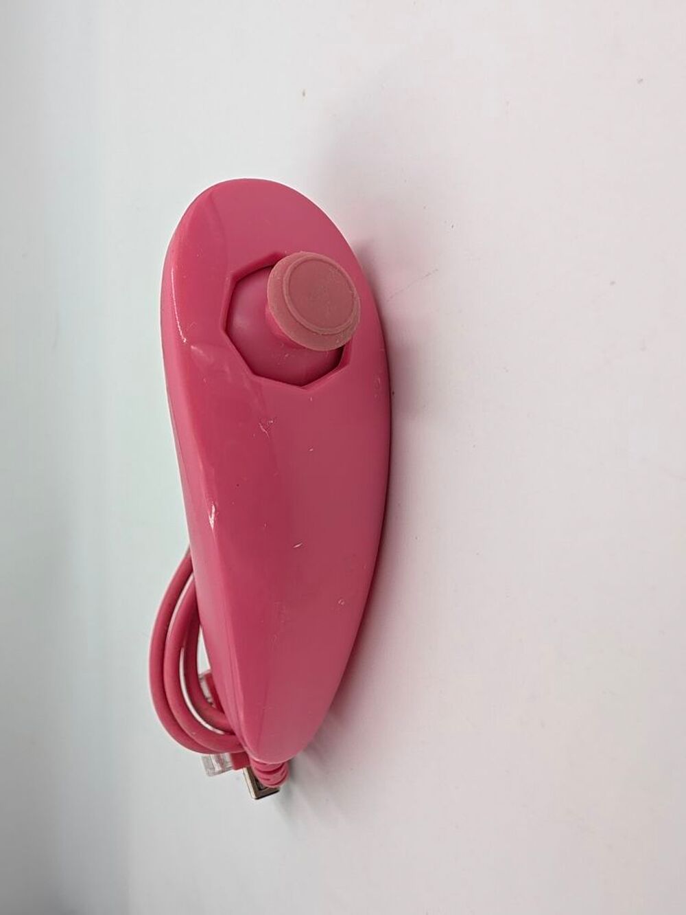 Accessoire Nintendo Wii manette Nunchuck Rose Consoles et jeux vidéos