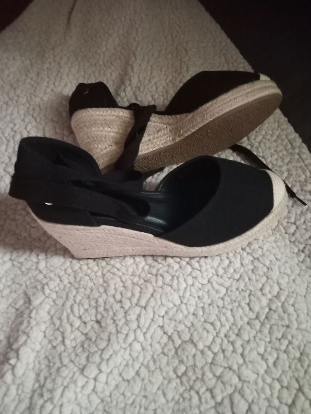 Chaussures noires femme Chaussures