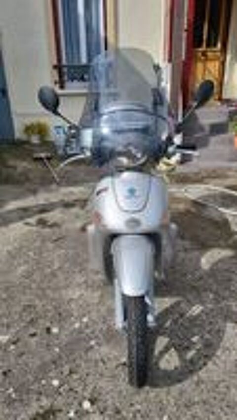 PIAGGIO 2001 occasion 93700 Drancy