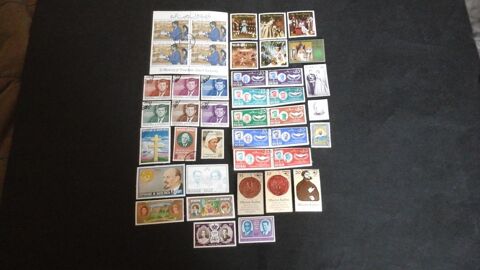 Timbres sur l'histoire et la civilisation 3 Angers (49)