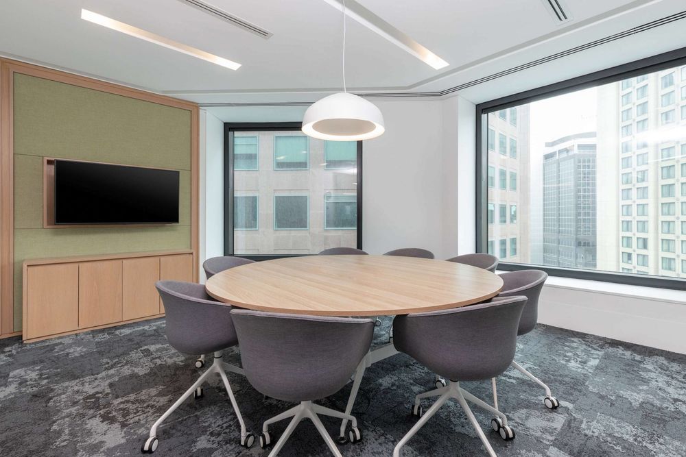   Accès tout inclus à des espaces de bureau professionnels pour 5 personnes  à Aix en Provence Parc du Golf Les milles