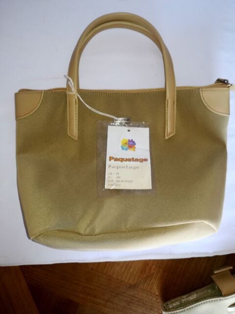 Sac  main avec pochette 26 Nice (06)