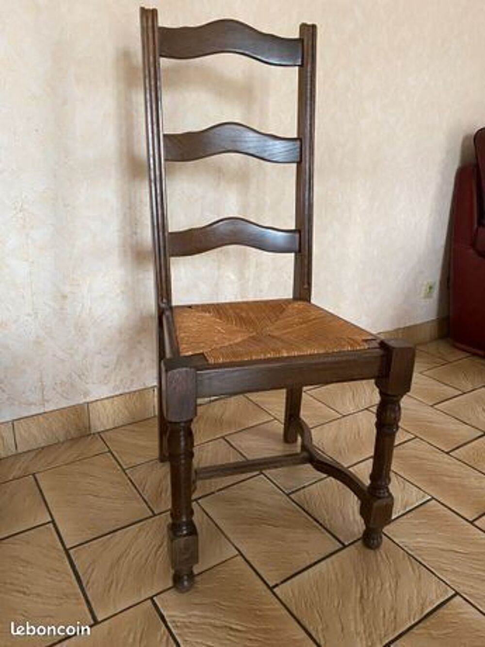 TABLE et CHAISES SALLE A MANGER Meubles