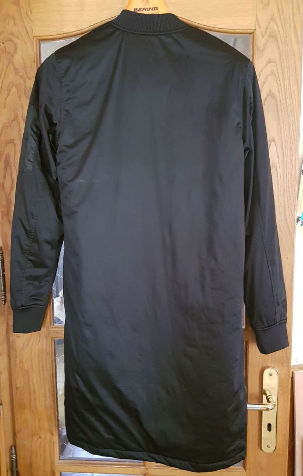 Manteau Zara noir Taille M Vtements