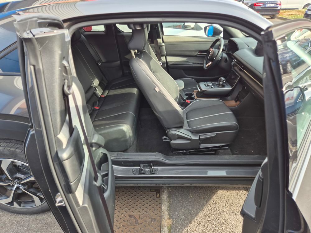MX-30 MAZDA R-EV E-SKYACTIV 170 MAKOTO URBAN EXPRESSION 2023 occasion 60230 Chambly