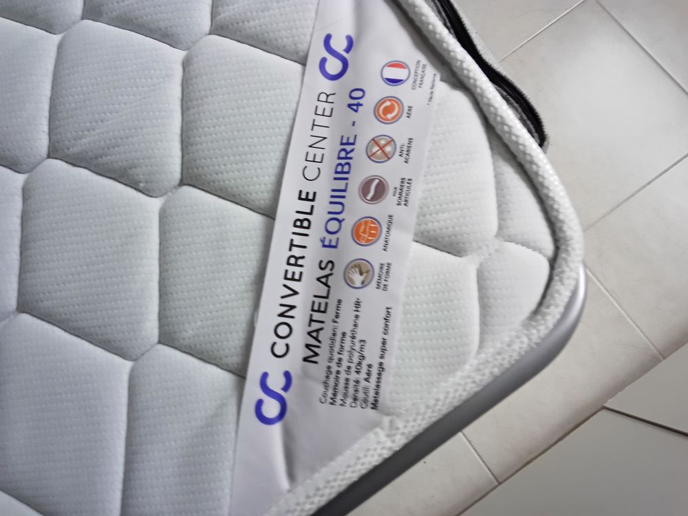Canap&eacute; convertible couchage quotidien Meubles