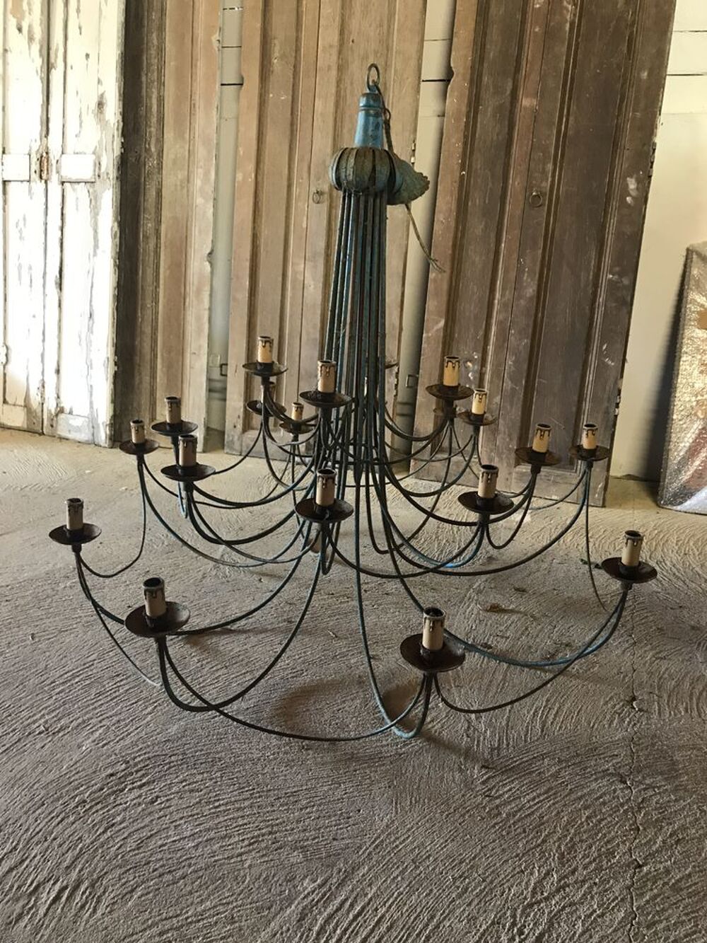 Lustre ancien fer forg&eacute; patine bleue Décoration